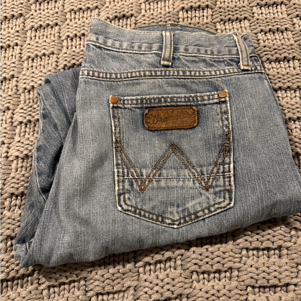 Wrangler men’s slim straight jeans